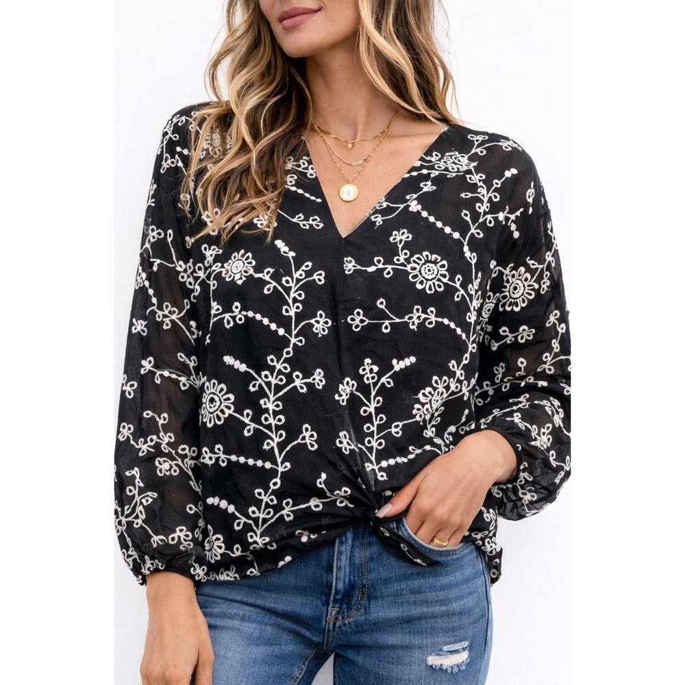 NWT‎ Broadway 38 XL Embroidered Eyelet Floral Knot Front Puffy Sleeve Blouse
